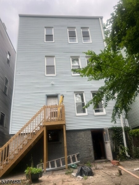 Photo - 146 Johnson Ave