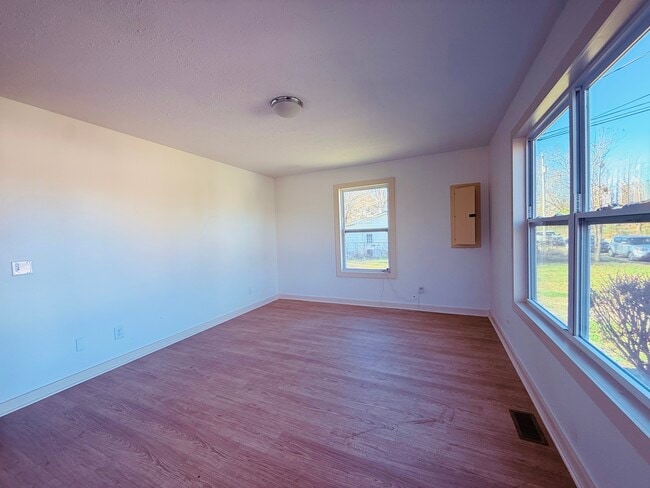 Photo - 134 Kenmore Ave