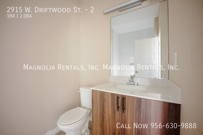 2915 W Driftwood St Unidad 2