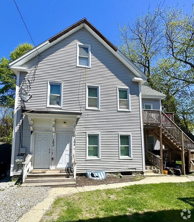 Building Photo - 102 Congress St Unit 2 Rental