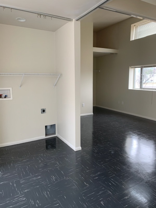 LoLomas Apartments 55+