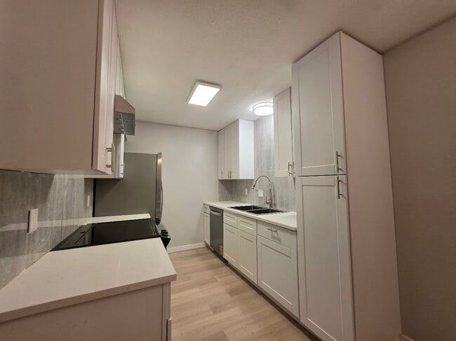 Photo - 7501 April Ln