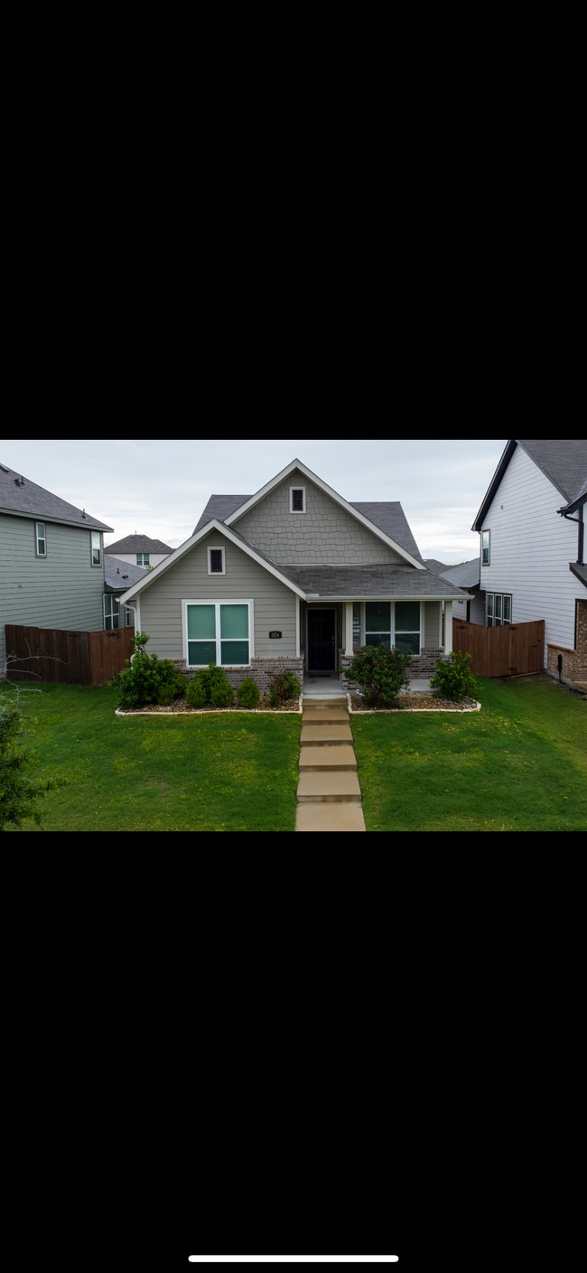 Photo - 2824 Journey Ln