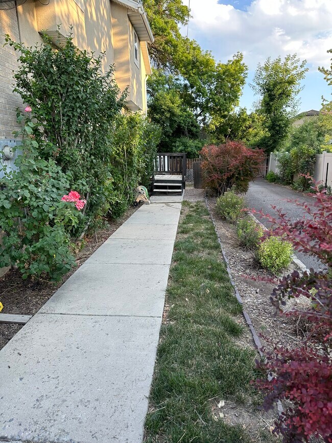 Photo - 776 E Scott Ave