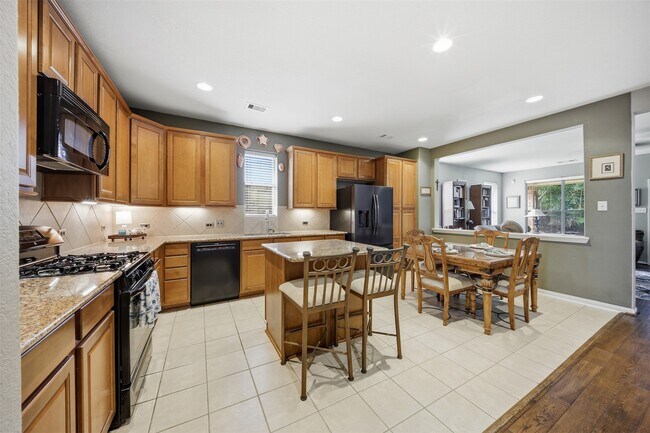 8635 Sunny Gallop Dr