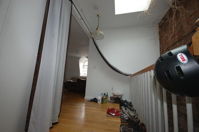 Photo - 168 Northampton St Unit 4