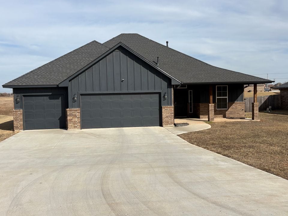 Photo - 13728 NE Lafayette Dr