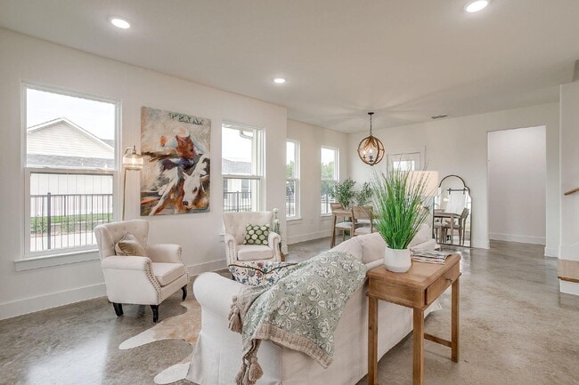 Photo - Brand New 3 Bedroom Home in The Residences at Cardinal Woods in Granbury!