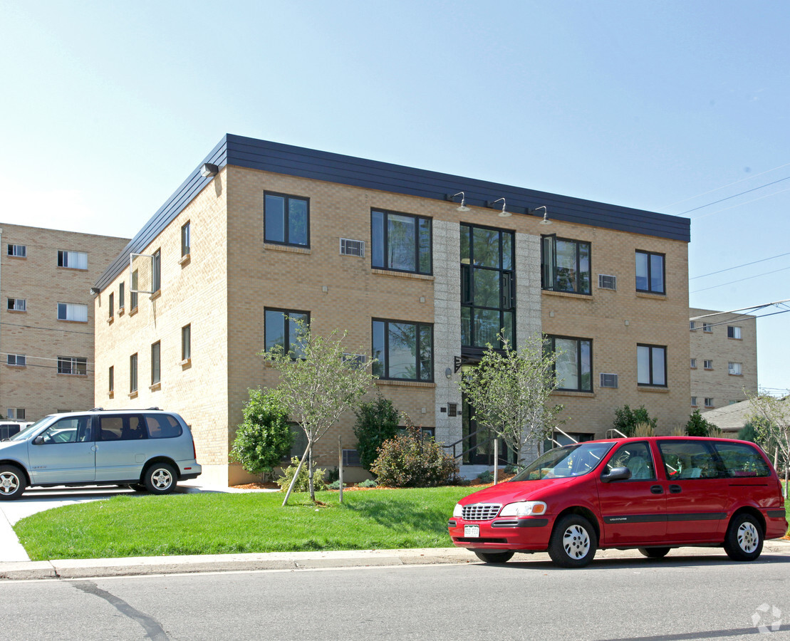 Ruth Campbell Manor - Ruth Campbell Manor Apartments