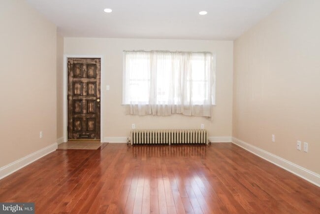 Photo - 1927 S 10th St