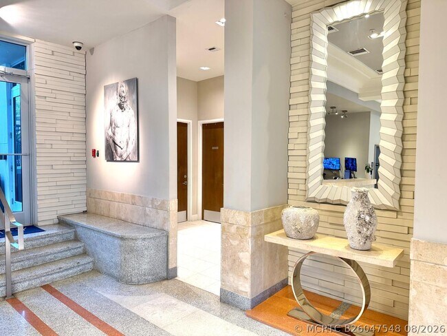 Photo - 435 21st St Unit 308