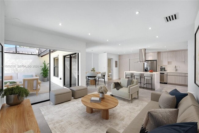 Building Photo - 2616 Carambola Cir N Unit 1702