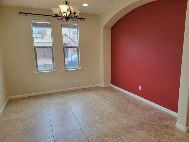 Photo - 3 Bedroom 3 bath house with a loft for rent in Folsom in the Parkway. Solar & 240V Electric Car ...