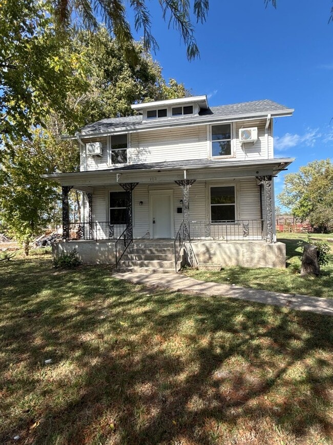Photo - 3 bedroom/2 bath house