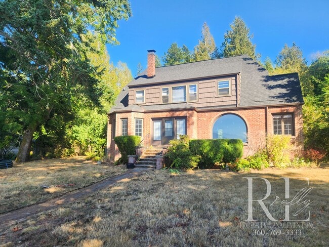 Photo - Waterfront Tudor on 2+ Acres | Private, Vi...
