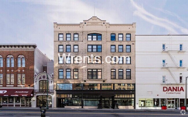 Building Photo - Beautiful Condo in the Heart of Downtown S... Unit 505