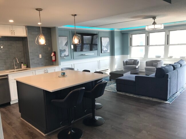 Furnished and ready to move in - 480 Ocean Ave Unit 3F