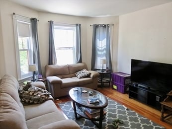Building Photo - 157 N St Unit 1