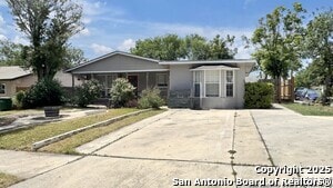 Photo - 6038 Sandwick Dr