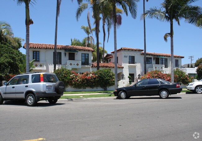 The Monterey Apartments - The Monterey Apartments