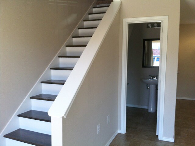 Photo - COMING SOON! 1 Bedroom 1.5 Bath Townhome for Rent in Lindale Unit 18025 Loring Ln