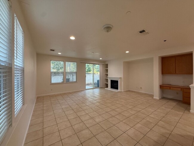 Photo - 133 Summertime Ln