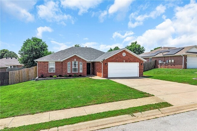 Photo - 511 Dewberry Ln