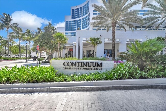 Building Photo - 100 South Pointe Dr Unit 801