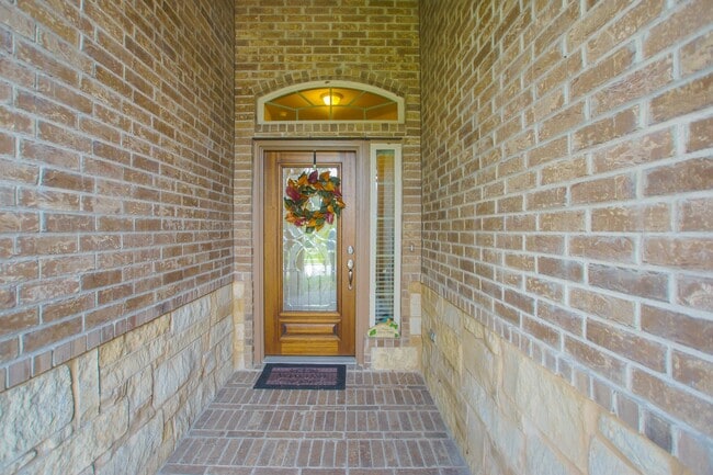 Photo - 111 Pheasant Run Dr