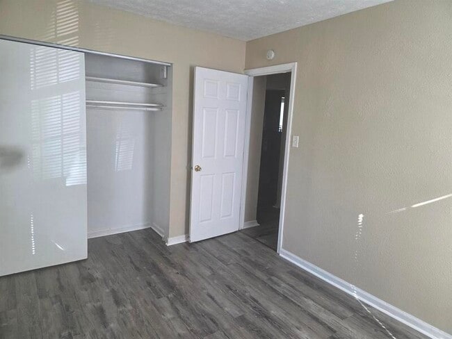 Photo - 3531 N Butler Ave