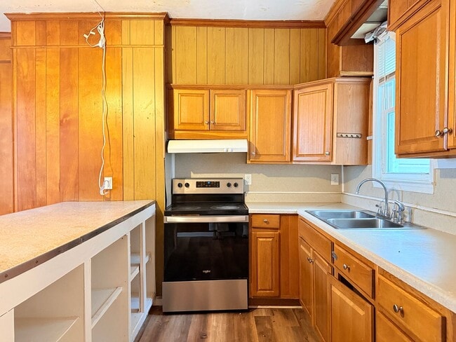 Photo - 2 Bedroom Home in the Heart of Milford!