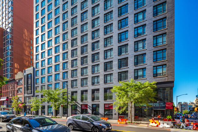 Building Photo - Hoyt & Horn Apartments