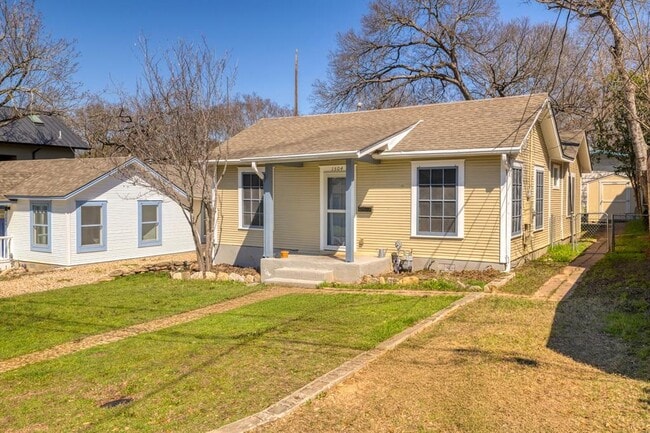 Photo - 1504 Juliet St