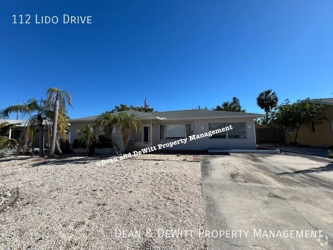 Building Photo - 2/2 Beach Home w/Bonus Room