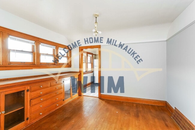 Photo - 3019 N 61st St