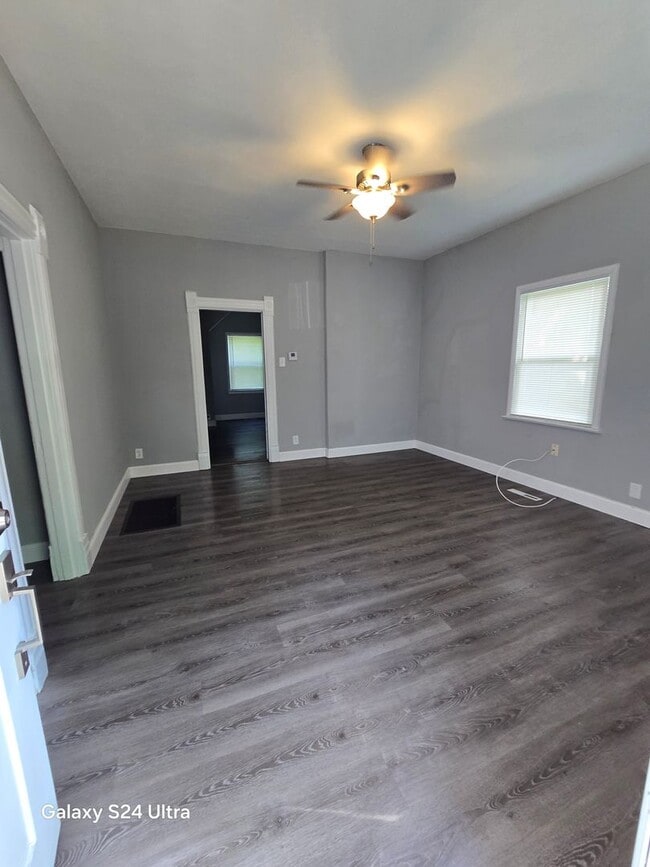 Photo - Charming 3 Bedroom Home in Belleville!