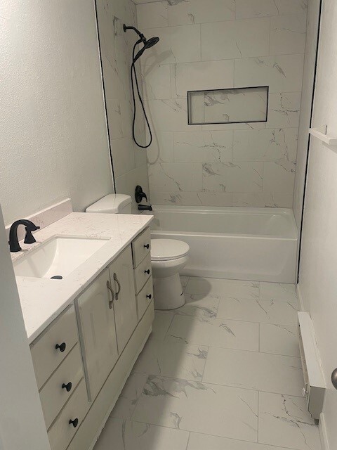 Building Photo - 3613 S Gunnison St Unit 3613