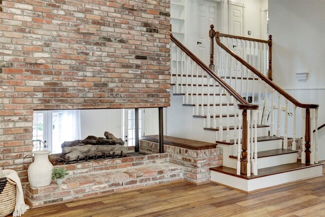 Photo - 4135 Breakwood Dr