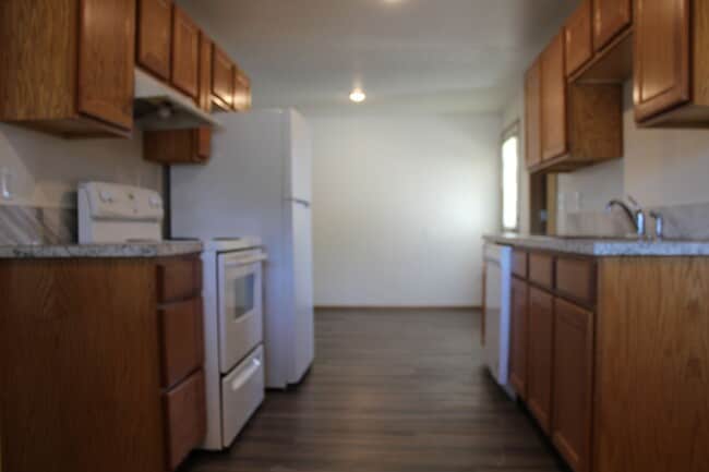 252 NE Palomar Ct