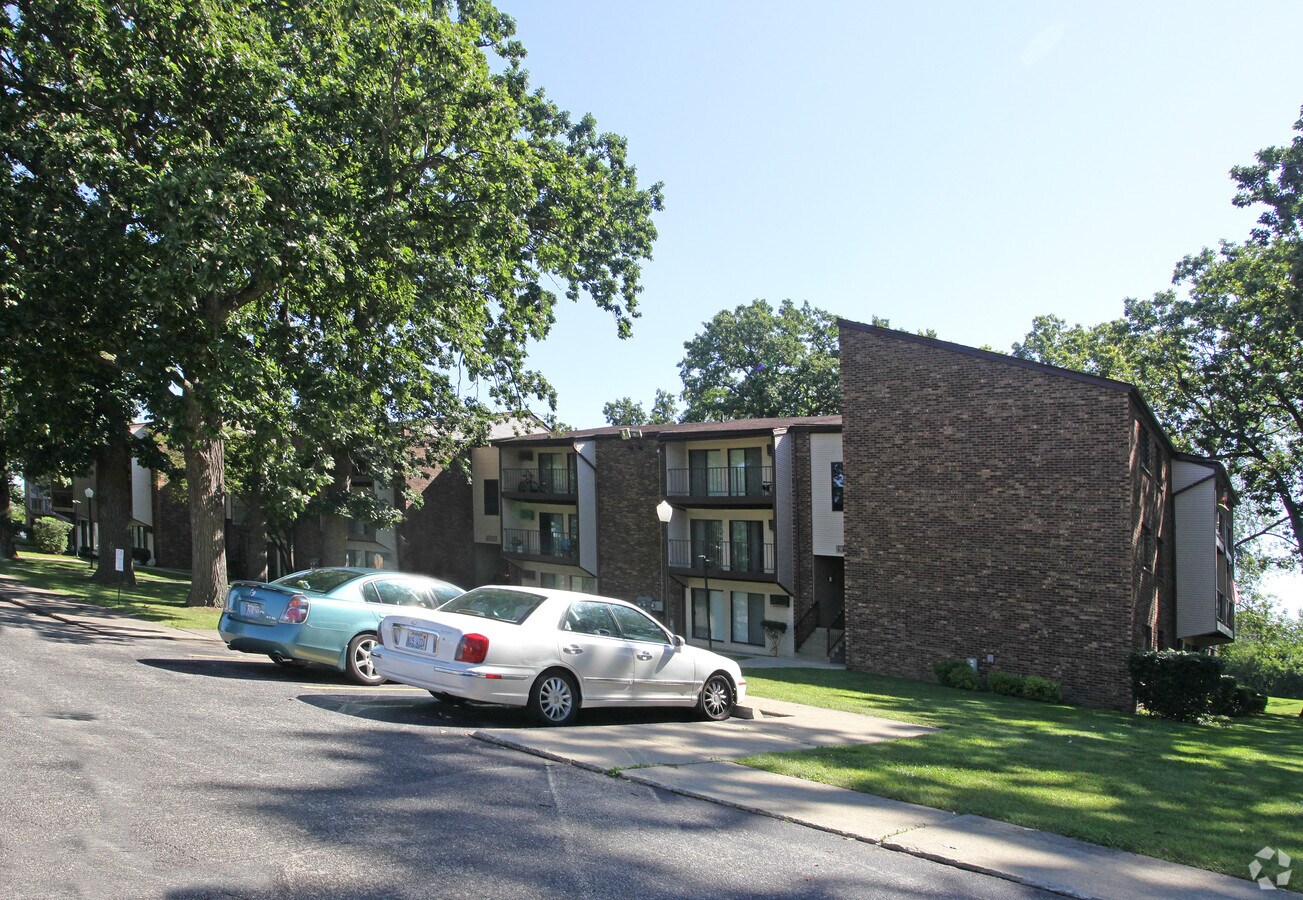 Photo - Sherwood Apartments