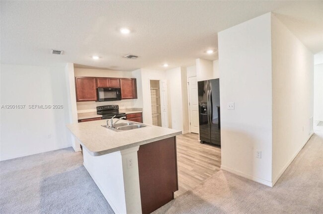 Photo - 2352 SE Surrey Pl