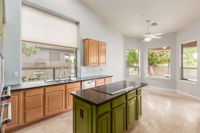 Photo - "Discover Your Dream Oasis: Spacious 4-Bedroom Retreat in Scottsdale's Paradise Drive!"