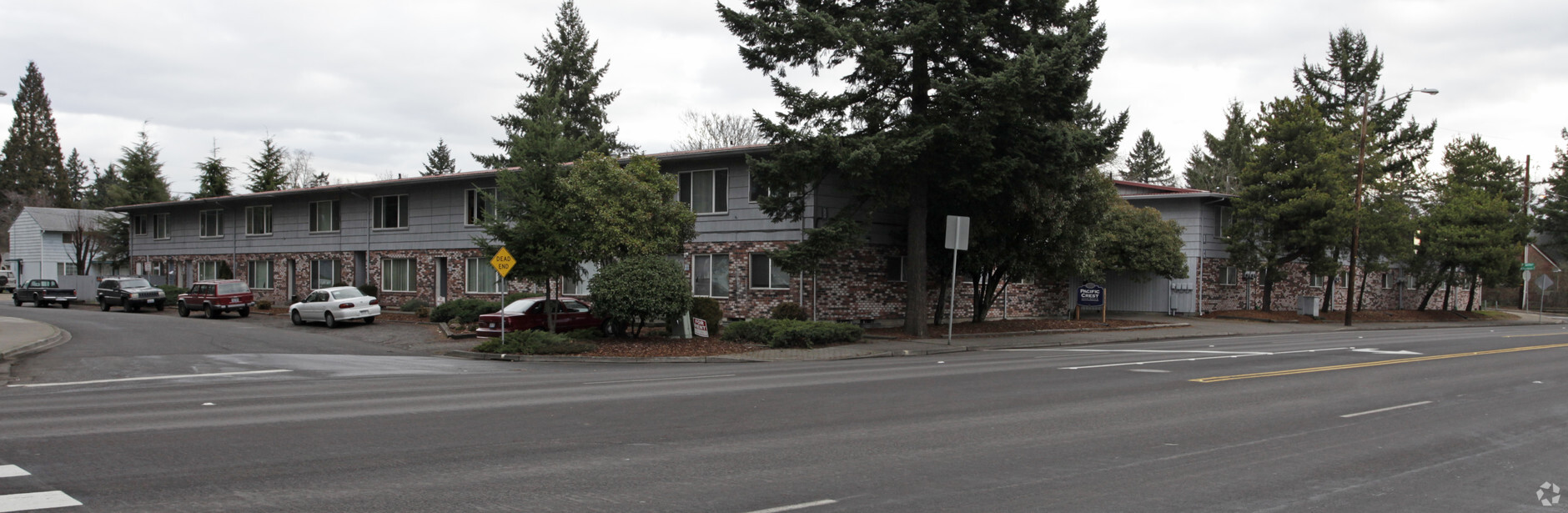 Pacific Crest Apartments - Pacific Crest Apartments