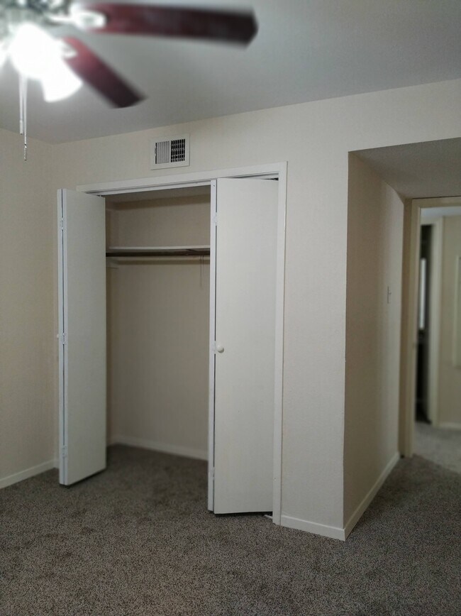 Photo - 16303 Lyons School Rd Unit 315