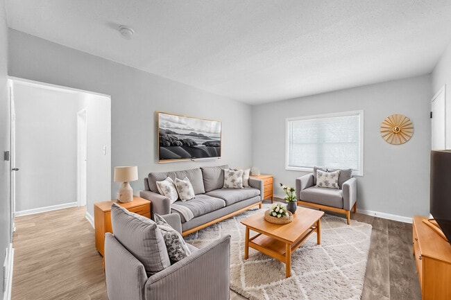 Sala de estar - Wakonda Village and Manor Apartment Homes