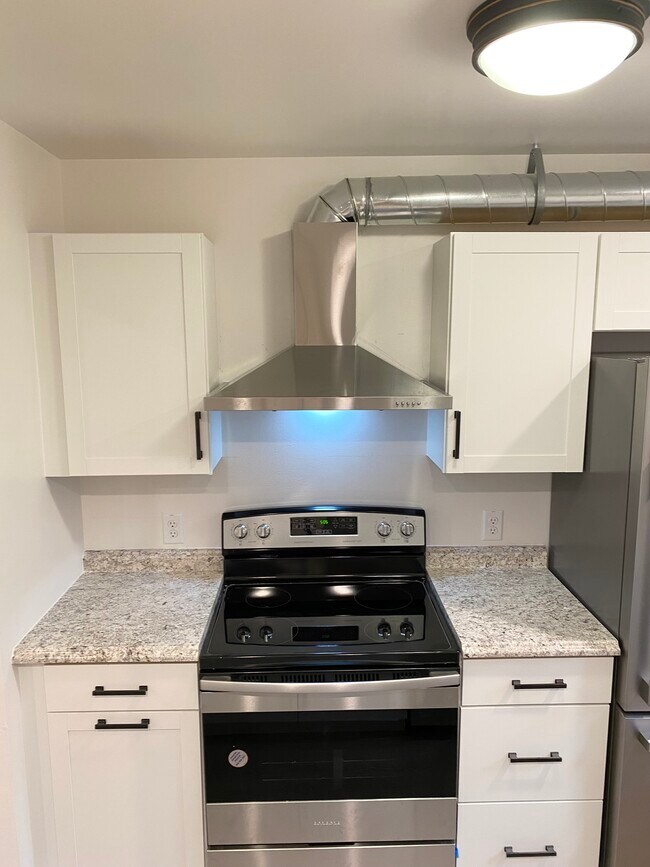 Photo - 5040 Amy Dr Unit 1