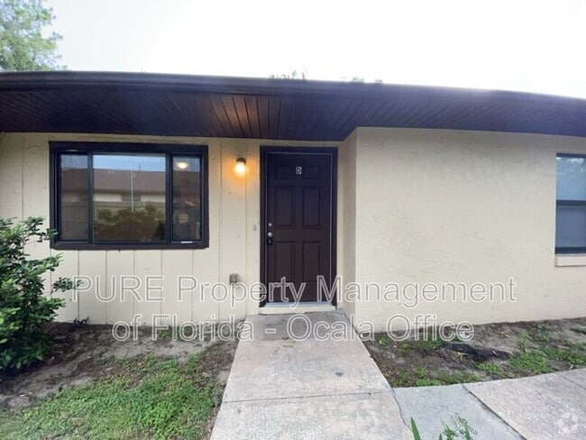 Building Photo - 3650 NE 41st St Rental