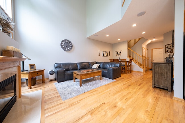 Photo - 6793 158th St W