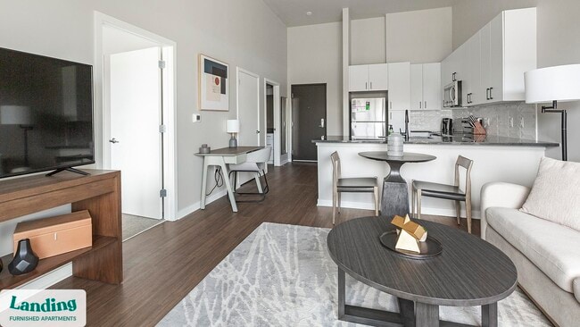 Building Photo - 1600 NW 38th St Rental