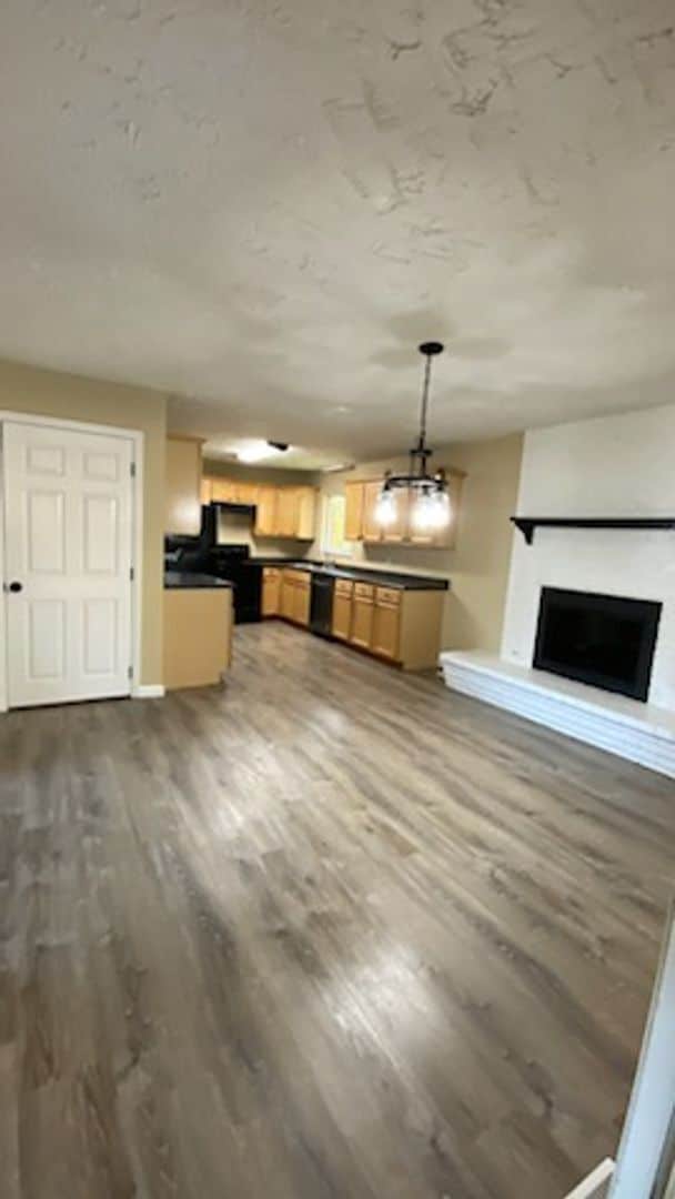 Photo - 3-bedroom, 3-bathroom